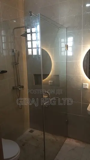 L Sharp Shower Cubicle
