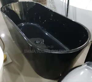 Luxury Bath Tub