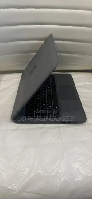 Laptop HP Stream 11 Pro G4 EE 4GB Intel Celeron HDD 1T