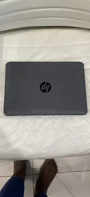 Laptop HP Stream 11 Pro G4 EE 4GB Intel Celeron HDD 1T