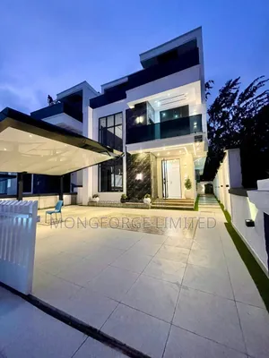 5bdrm Duplex in Ikota for sale