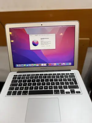 Laptop Apple MacBook Air 2017 8GB Intel Core i5 SSHD (Hybrid) 256GB