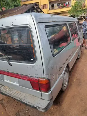 Ford E250 2011 Silver