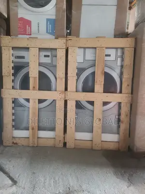Electrolux 12kg Commercial Washer