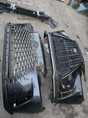 Rx350 and Nx300h Front Bumper 2024 2025 Complete Tokunbo