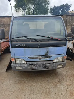Nissan Atlas Red Direct Petrol Engine