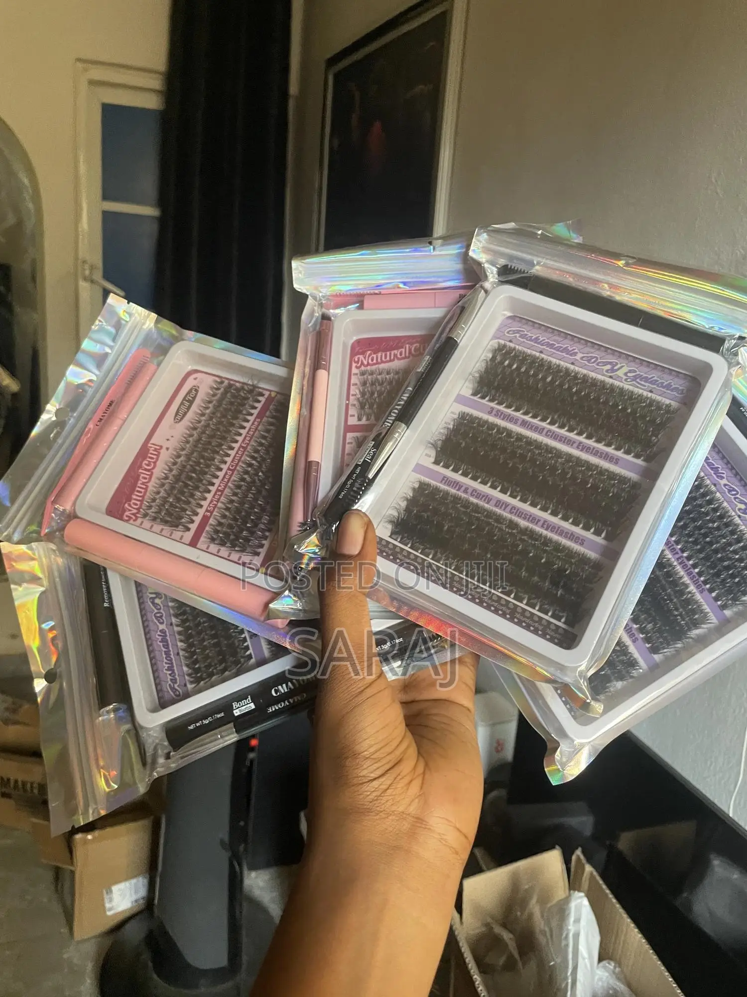 Cluster Lashes