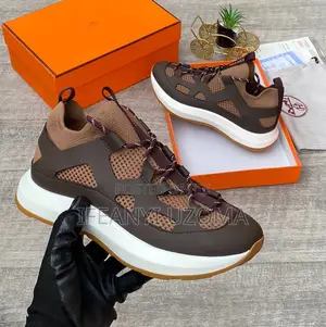 Classic Big Quality Men Sneakers Shoe