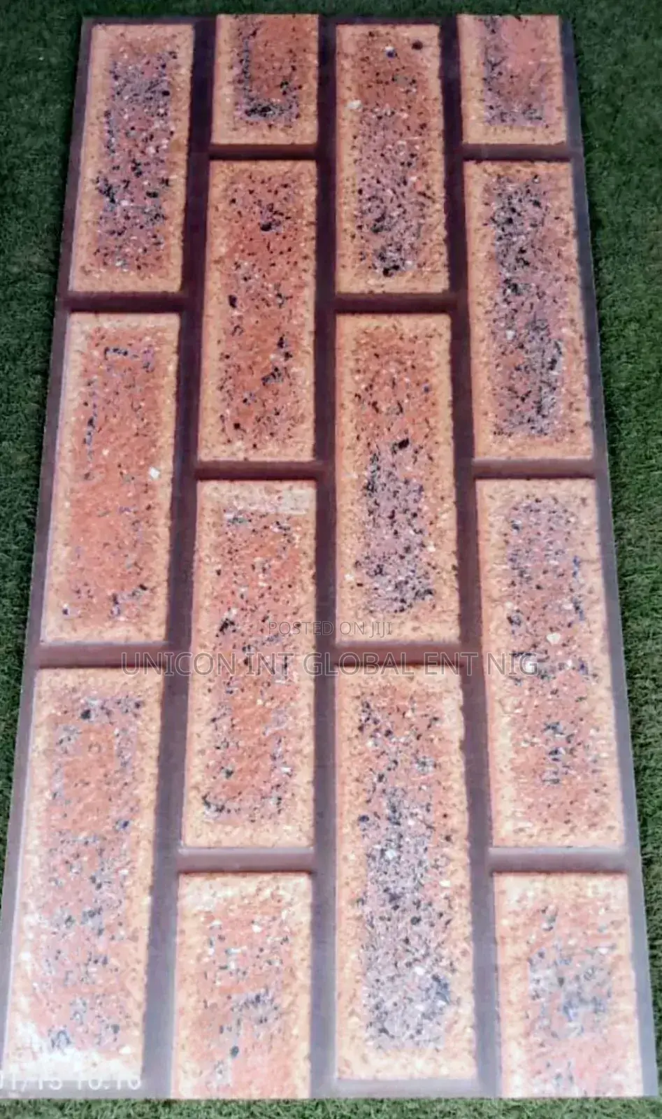 Virony Wall Crack Tiles
