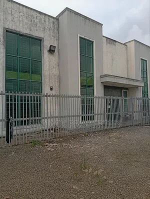 For Lease: Commercial Property, Airforce Eliozu Road Portharcourt