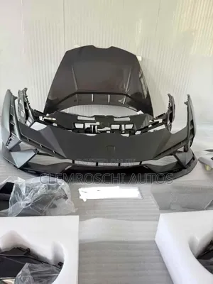 High Quality Certified Complete Front Bumper Lamborghini Hurracan 2024