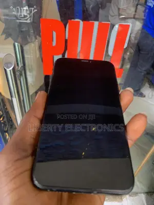 Apple iPhone XR 64 GB Black