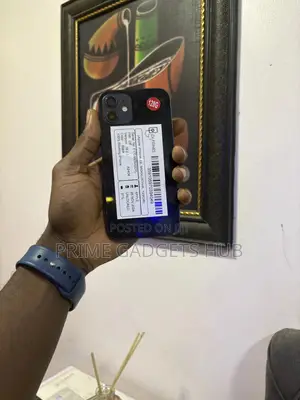 Apple iPhone 12 64 GB Black