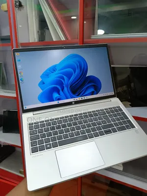Laptop HP ProBook 450 G8 16GB Intel Core I5 SSD 256GB
