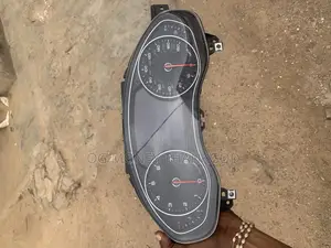 Audi A7 Speed Clock 2013