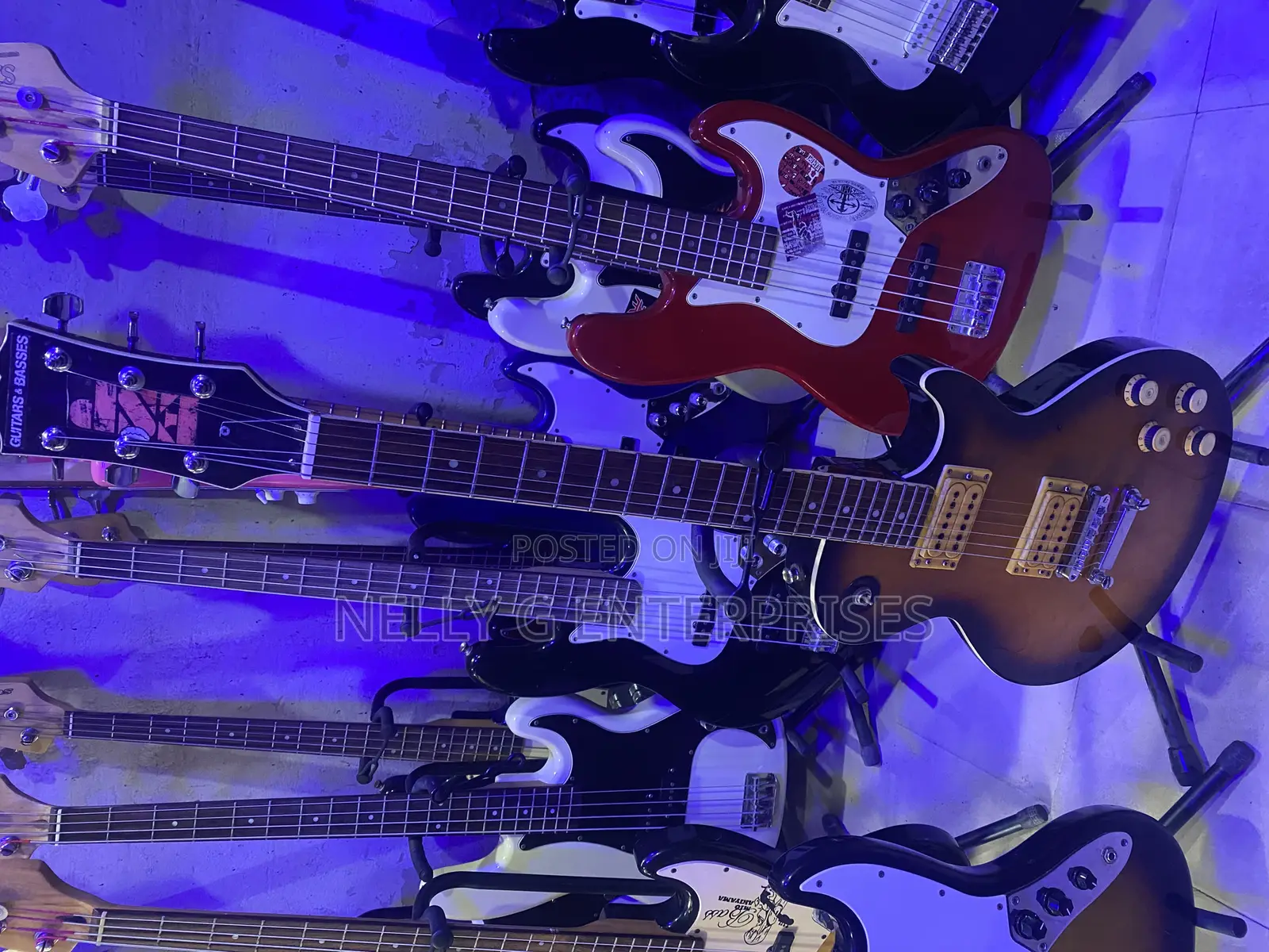 4 Strings Bass Guitars