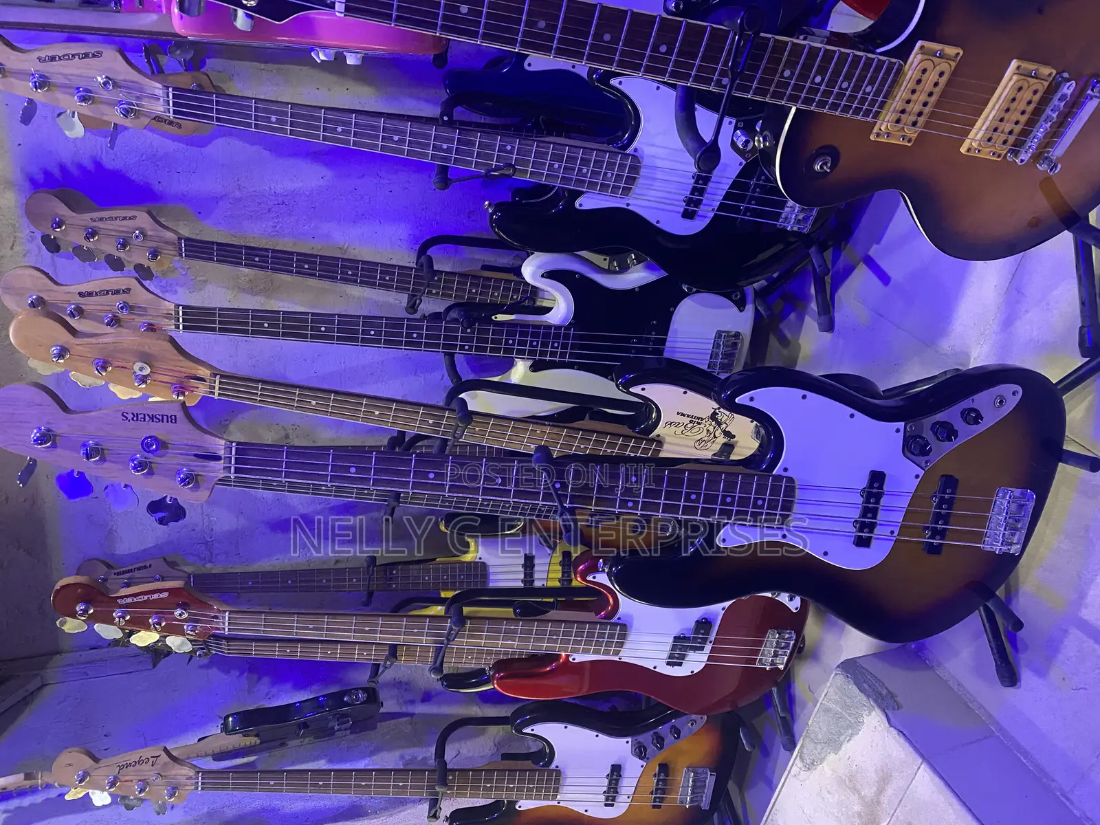 4 Strings Bass Guitars