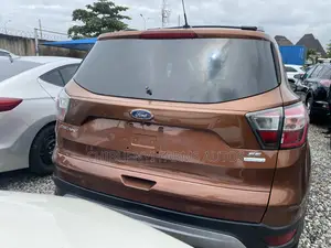 Ford Escape SE 4x4 2016 Brown