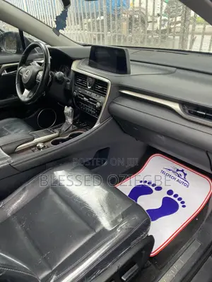 Toyota Lexcen 2020 Black