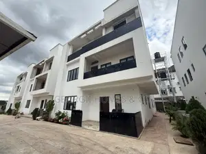 6bdrm Duplex in Asokoro for sale