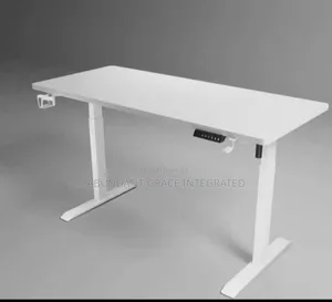 1.2m Adjustable Electric Table.