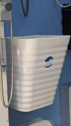 Ceramic Washing Hand Basin