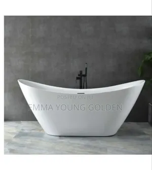 Luxury Bath Tub