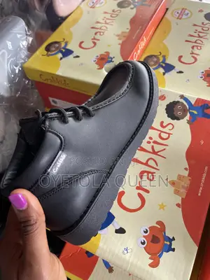 High Quality Crabtkids Shoes