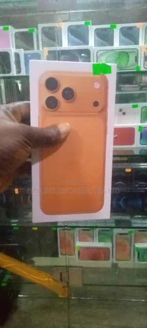 New Apple iPhone 17 Pro Max 256 GB Orange