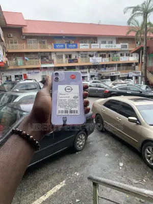 Apple iPhone 11 64 GB Purple