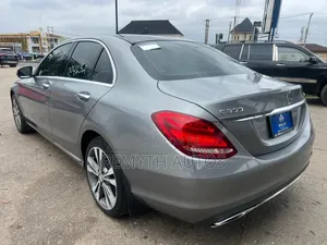 Mercedes-Benz C300 Luxury 4dr AWD 4Matic Sedan (2.0L 4cyl 7A) 2015 Gray