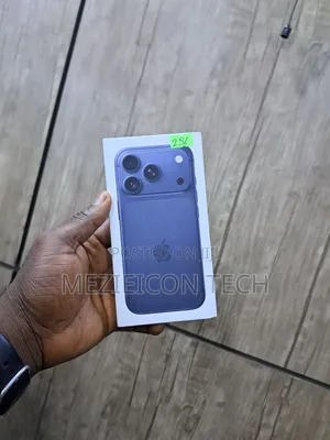 New Apple iPhone 17 Pro 256 GB Blue