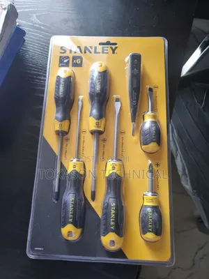 Stanley 6-piece Combination Screwdriver Set With A Bonus Tester.