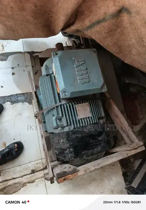 Abb Electric Motor 52kw 1775rpm 440v