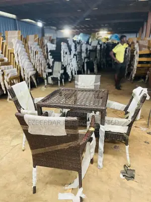 Contemporary Outdoor Table Set by 4