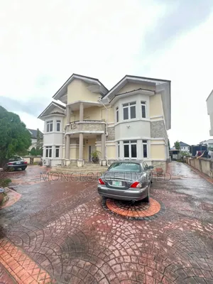 5bdrm Duplex in Ajah for sale