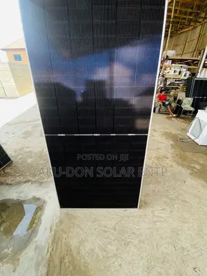 610watts 144cells Original Canadian Mono Crystalline Solar Panels