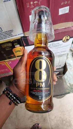 8pm Tin Carton of 12 Bottles