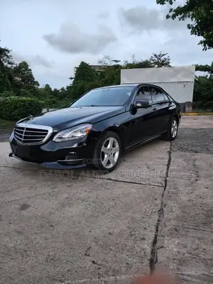 Mercedes-Benz E350 Base 4Matic Sedan AWD (3.5L 6cyl 7A) 2014 Black