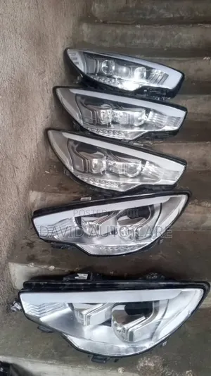 Set Head Lamp Kia Quoris Available