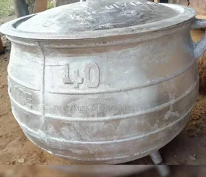 Size 40 Cast Iron Pot (Party Jollof Pot)