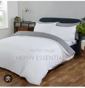 Plain White Grey Duvets With Bedsheet and Four Pillowcases