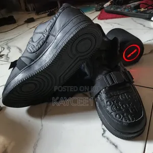 Nike Air Force 1