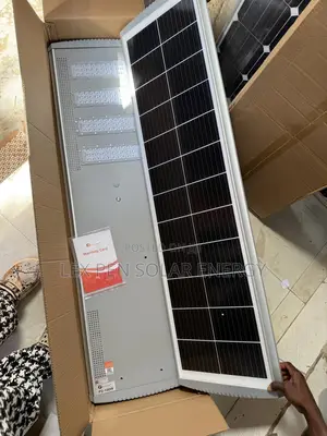 P2 100watt Industrial All in One Felinity Solar Light Available