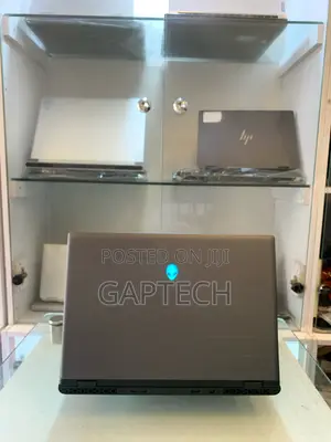 Laptop Dell Alienware M16 R2 32GB Intel Core Ultra 7 SSD 1T