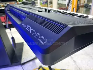 Yamaha PSR-SX720+ 61-Key Professional Arranger Keyboard