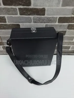 Vintage Camera Hard Case Carry Travel Bag Shoulder Strap Japan Unique