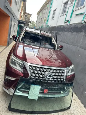 Gx460 2014 Windscreen Glass Available