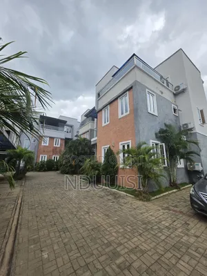 4bdrm Duplex in Jahi By Gilmore for sale