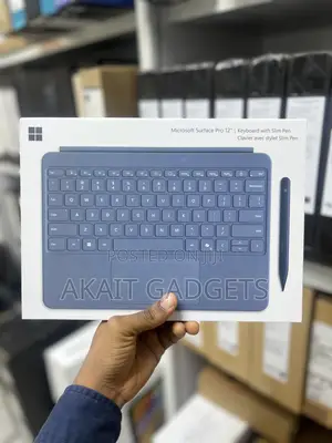 Microsoft Surface Pro 12’’ Keyboard With Slim Pen